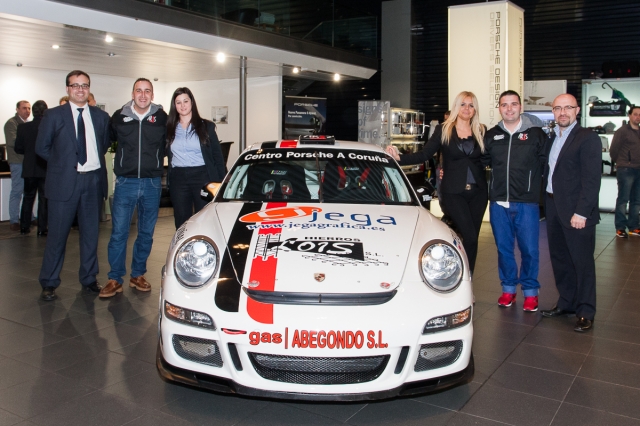 004 presentacion ares racing 29